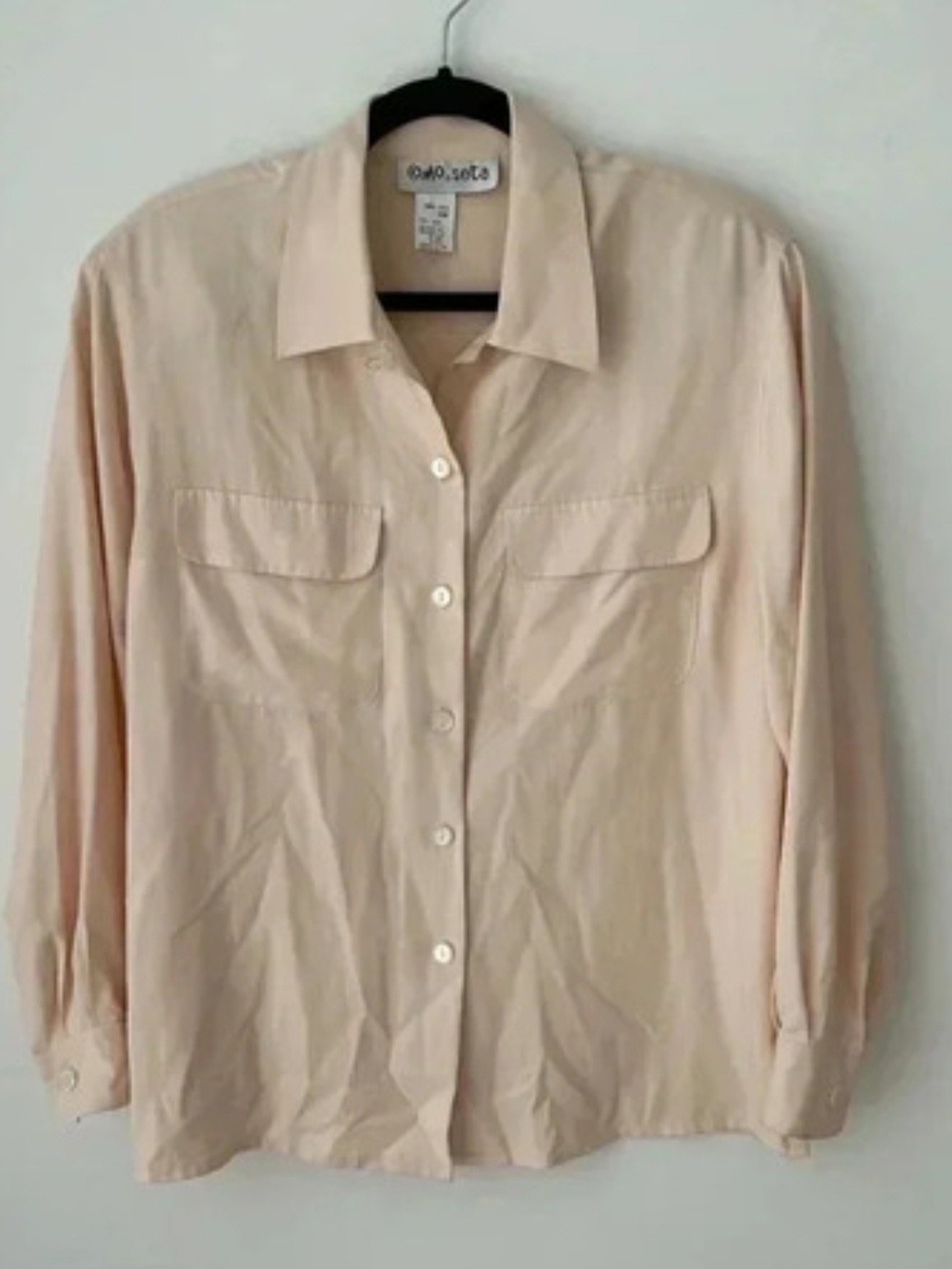 Como Seta Vintage 100% Silk Blouse – Light Peach/Cream